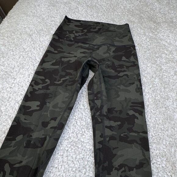 Lululemon Align High Rise Legging Gator Green Camo - Picture 7 of 11